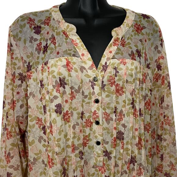 Cocomo Womens Blouse Size 2X Floral Pintuck Stretch Pullover Rolled Tab Sleeves - Picture 3 of 11
